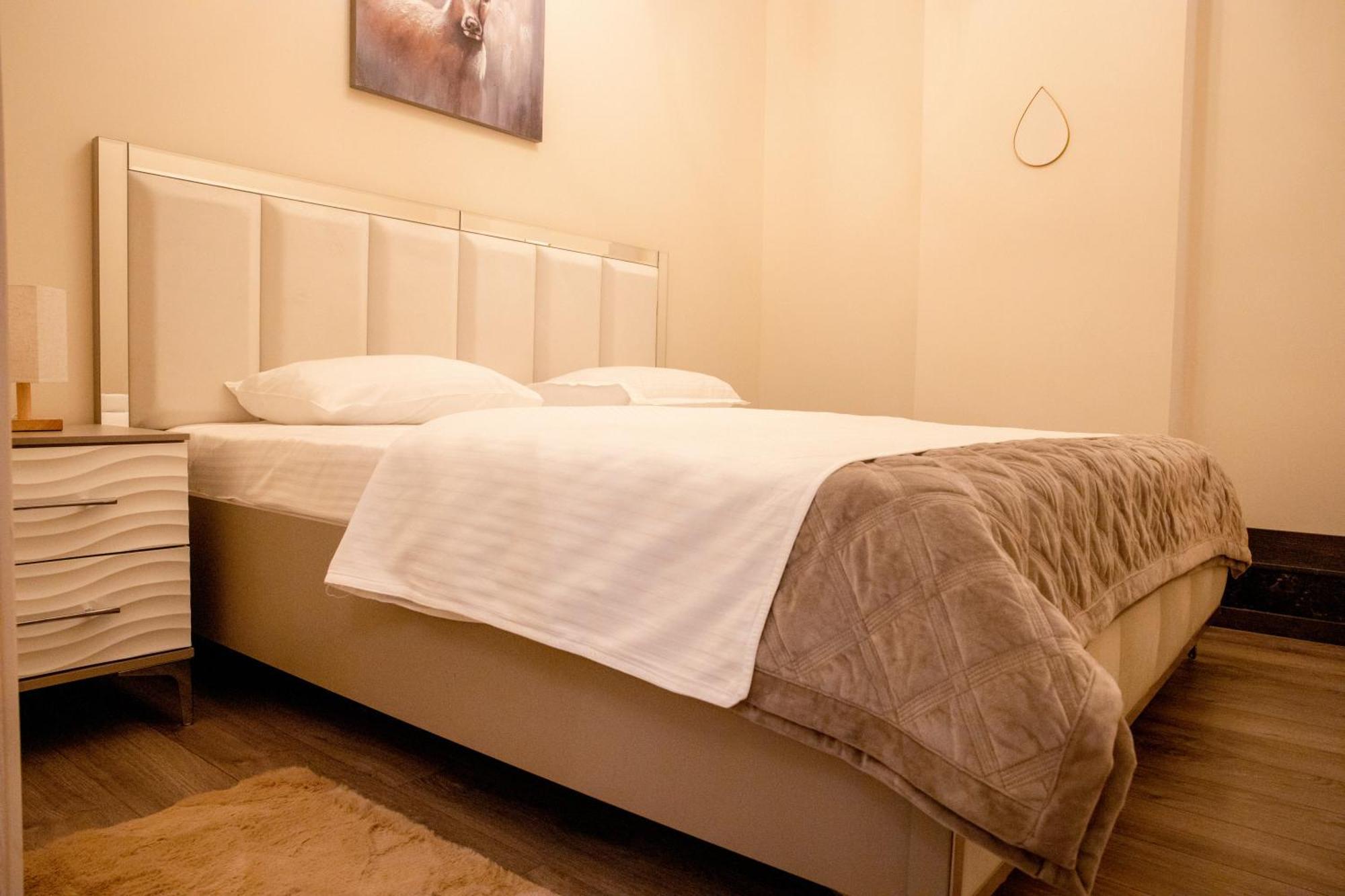 4Elements Apartments Jerevan Buitenkant foto